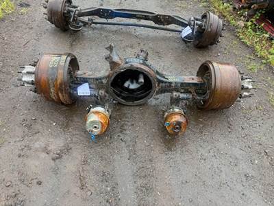 Freightliner Cascadia Front Axle Housing