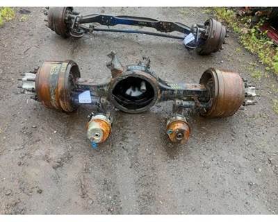 Mercedes-Benz CASCADIA Front Axle Housing for a Freightliner CASCADIA