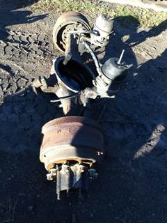 Mercedes-Benz RT40-4N Front Axle Housing for a Freightliner M2 112 Medium Duty