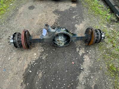 Meritor Cascadia Front Axle Housing for a Freightliner CASCADIA