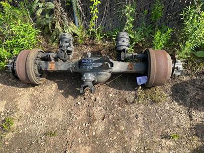 Meritor MD2014X Front Axle Housing for a Volvo VNL