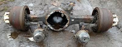 Rockwell RD20145 Front Axle Housing for a Sterling A9513