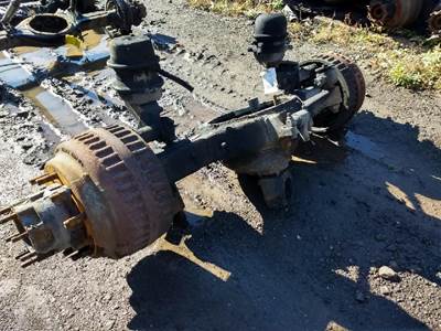 Rockwell RD23160 Front Axle Housing for a Autocar WX