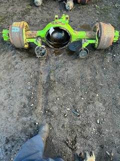 Rockwell RD23160 Front Axle Housing