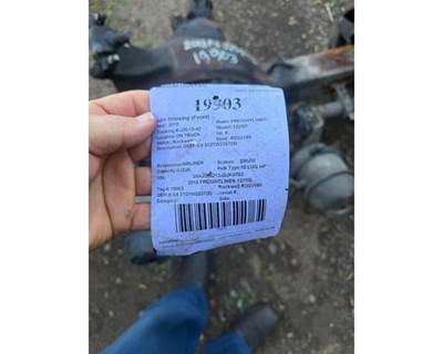 Rockwell RD23160 Front Axle Housing for a Freightliner 122SD