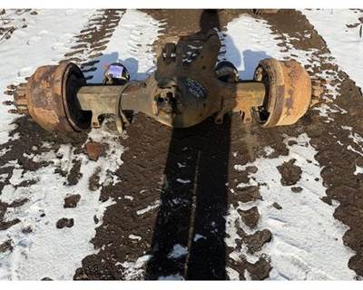 Rockwell RD/RP-22-145 Front Axle Housing for a Volvo VHD