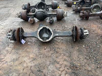 Volvo VNL Front Axle Housing