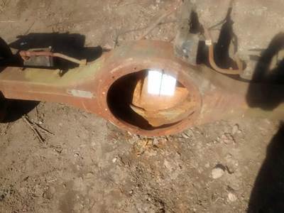 Eaton 15040-T Rear Axle Housing for a Ford