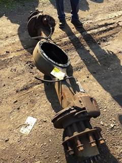 Eaton 19060-S Rear Axle Housing for a Isuzu FTR