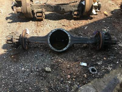 Eaton 19060-S Rear Axle Housing for a Isuzu FTR.