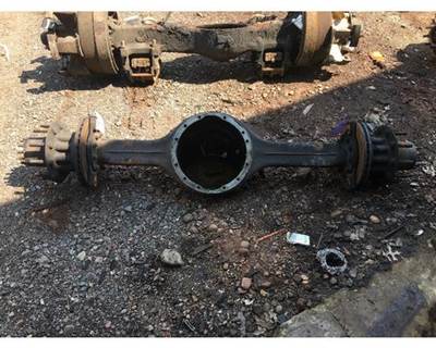 Eaton 19060-S Rear Axle Housing for a Isuzu FTR.