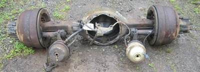 Eaton 21060-S Rear Axle Housing for a GMC C7500