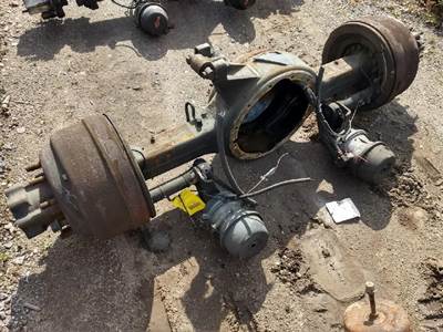 Eaton 23080-S Rear Axle Housing for a International 4400