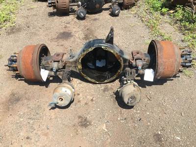 Eaton 23105D Rear Axle Housing for a Peterbilt