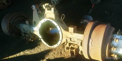 Eaton RD454 Rear Axle Housing for a Peterbilt 357