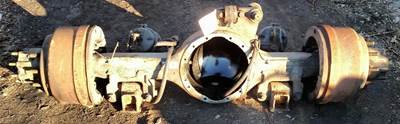 Eaton RS405 Rear Axle Housing for a Crane Carrier C LOW ENTRY