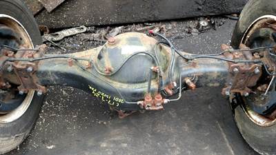 Isuzu FRR Rear Axle Housing