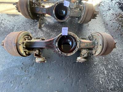 Mack CRD93 Rear Axle Housing for a Mack RS686LST