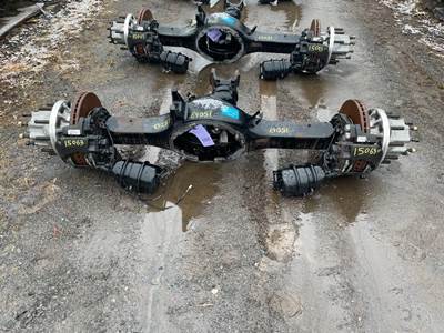 Meritor MR2014X Rear Axle Housing for a Peterbilt