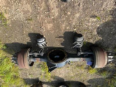 Meritor MR2014X Rear Axle Housing for a Volvo VNL