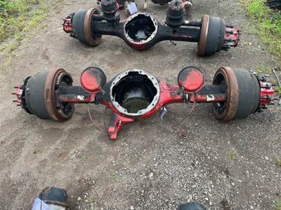 Meritor MR2014X Rear Axle Housing for a International Prostar