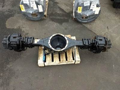 Mitsubishi FE180 Rear Axle Housing for a Mitsubishi Fuso FE180
