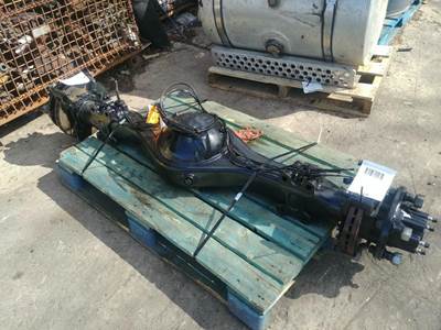 Mitsubishi FE85D Rear Axle Housing for a Mitsubishi Fuso FE85D