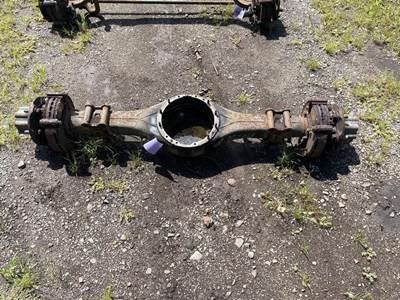 Mitsubishi FEC92S Rear Axle Housing for a Mitsubishi Fuso FEC92S