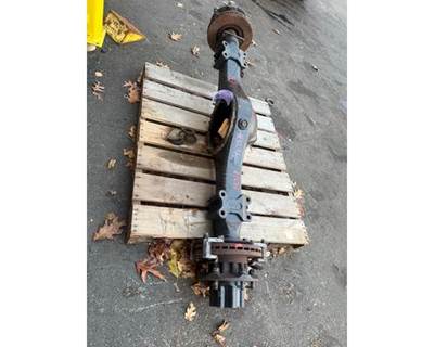 Mitsubishi RO33T Rear Axle Housing for a Mitsubishi Fuso FE85D