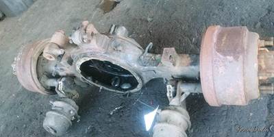 Eaton 320 Rear Axle Housing for a Peterbilt 320