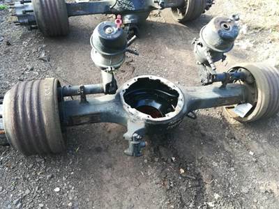 Rockwell MR-20-14X Rear Axle Housing for a Freightliner CASCADIA 125