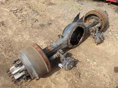 Rockwell MR-20-14X Rear Axle Housing for a Volvo VNL