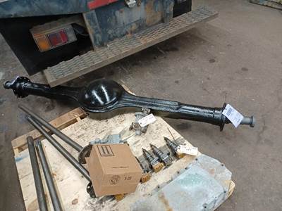 Rockwell MS113 Rear Axle Housing for a Freightliner