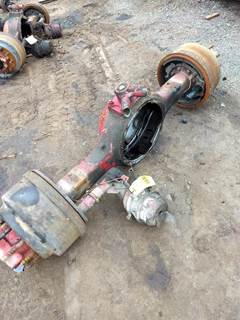 Rockwell RRL23160 Rear Axle Housing for a Volvo VHD