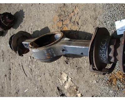 Spicer N175 Rear Axle Housing for a International 3800