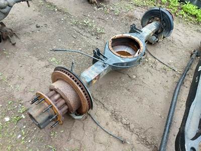 Spicer S110 Rear Axle Housing for a International CF500