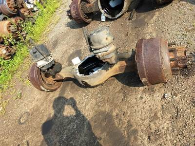 Sterling L7501 Rear Axle Housing