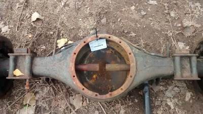UD UD1400 Rear Axle Housing for a Ud Truck UD1400