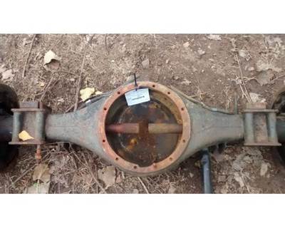 UD UD1400 Rear Axle Housing