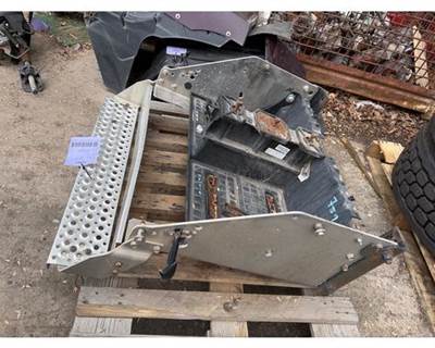 International LT625 Battery Box