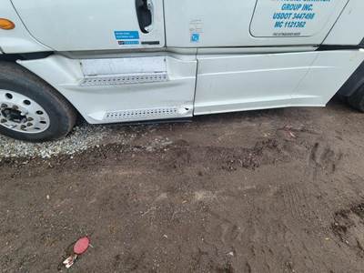 Freightliner Cascadia 125