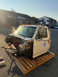 Ford F-800 Cab Assembly for a Ford F800