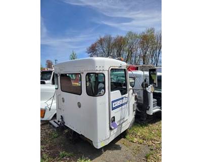 Kenworth T800 Cab Assembly