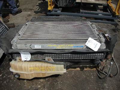 Freightliner Cascadia Charge Air Cooler (ATAAC)