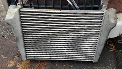GMC W4500 Charge Air Cooler (ATAAC)