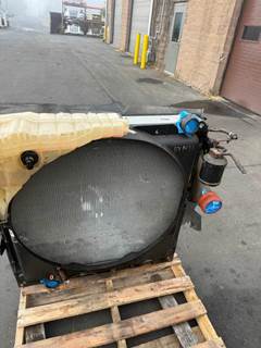 Freightliner Cascadia Cooling Assembly