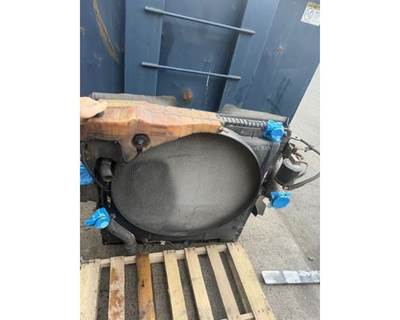 Freightliner Cascadia Cooling Assembly