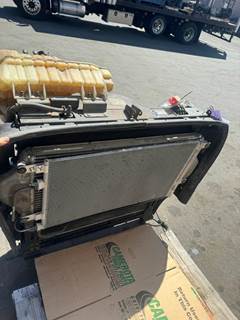 International LT625 Cooling Assembly
