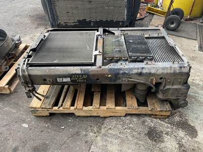 International Paystar 5600i Cooling Assembly for a International 5600I