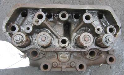 Mack 865 Cylinder Head
